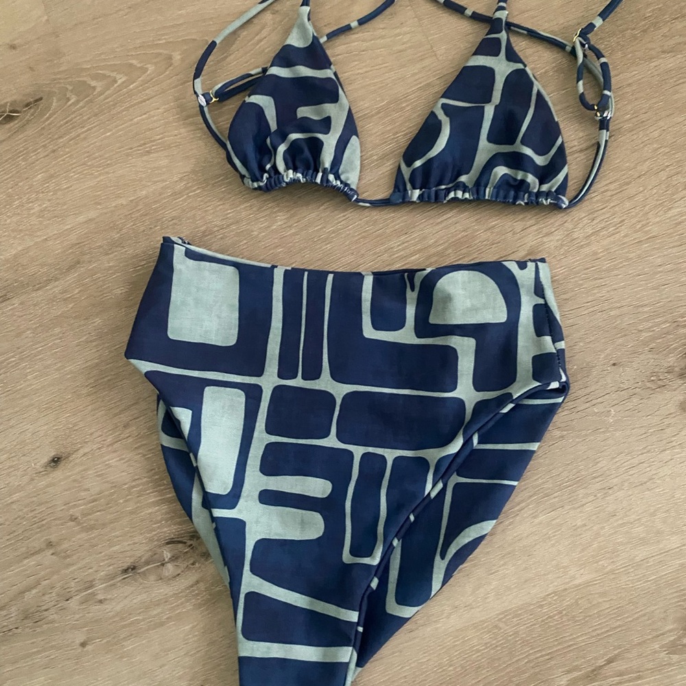 Skatie size small